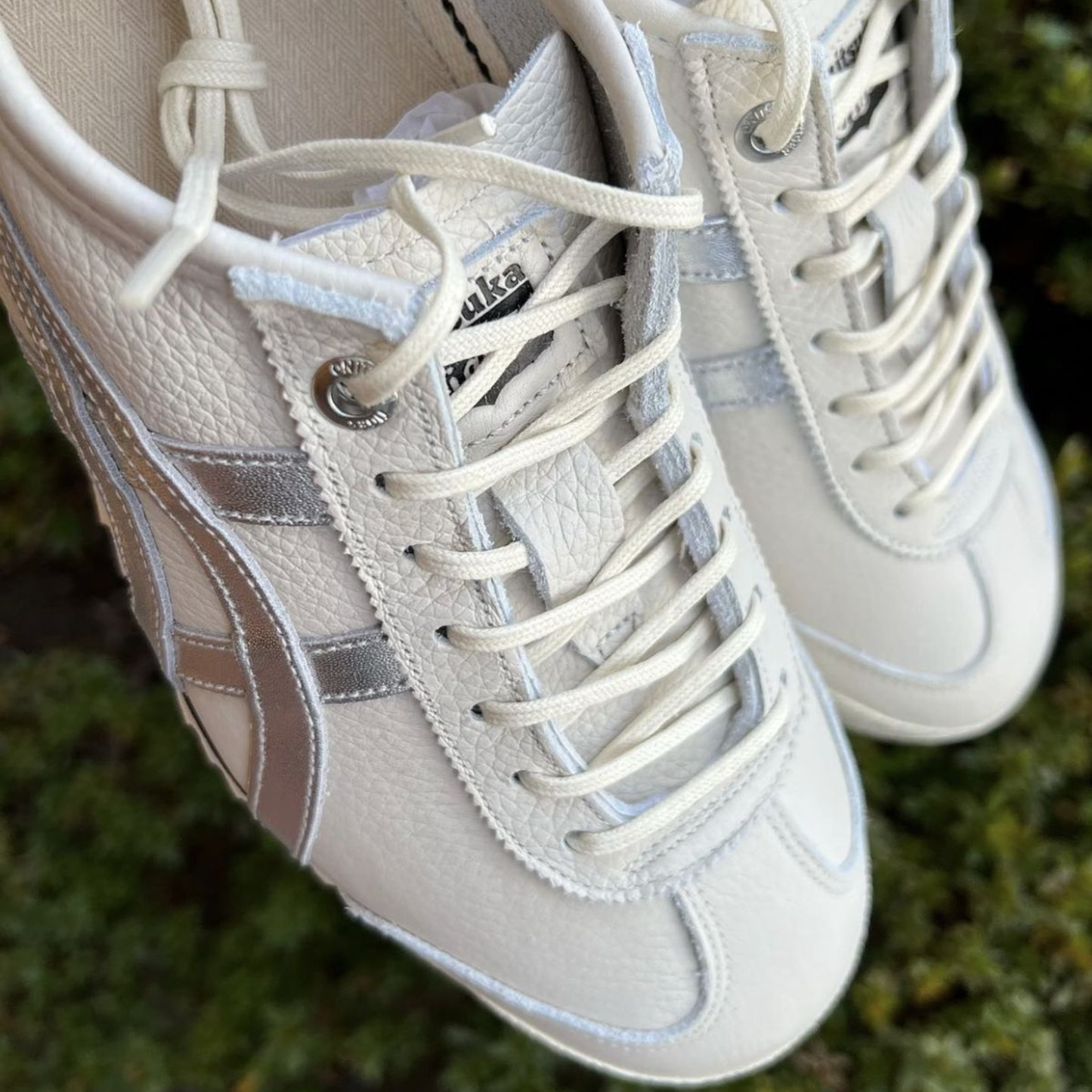 White/Silver